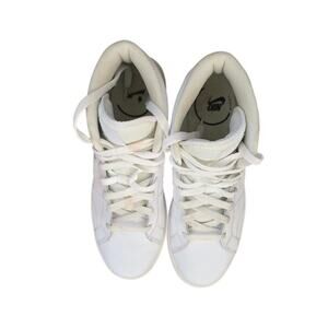 Nike Court Royale Mid White Womens Size 9 Sneaker Shoe